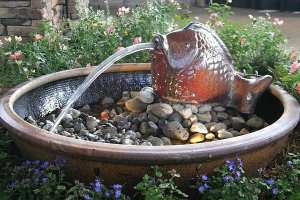 010-Fontaine-fish-pond